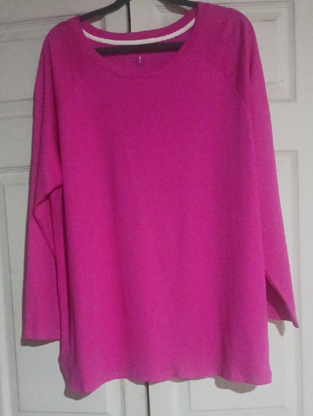 Isaac Mizrahi Bright Magenta Loose-Fit Long Sleeve Top